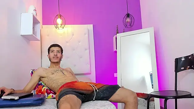 Camila and Johan naughty online show from May 9, 7:28 pm