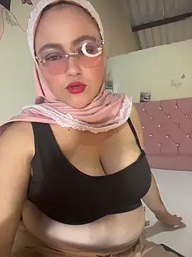 Snapshot of Marian_fadel chatting on June 7, 1:16 pm Marian fadel online show from June 7, 1:16 pm
