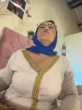 Snapshot of Marian_fadel chatting on June 9, 1:34 pm Marian fadel online show from June 9, 1:34 pm