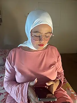 Snapshot of Marian_fadel chatting on June 20, 1:16 pm Marian fadel online show from June 20, 1:16 pm