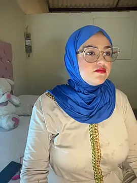 Snapshot of Marian_fadel chatting on June 22, 1:08 pm Marian fadel online show from June 22, 1:08 pm