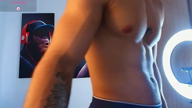 IamAxel03 online show from March 28, 7:37 pm