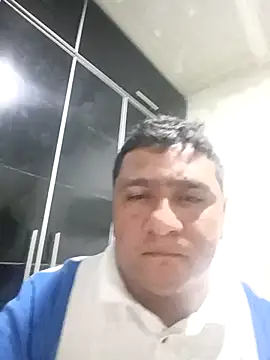 luis20212 online show from April 3, 3:18 pm