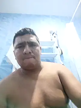 luis20212 online show from April 2, 10:55 am