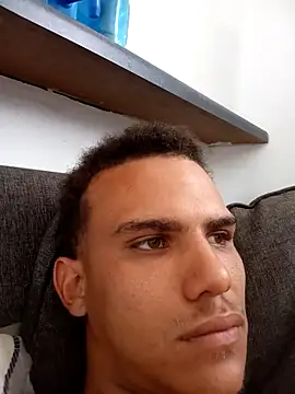 daddys home69 online show from April 12, 8:50 am