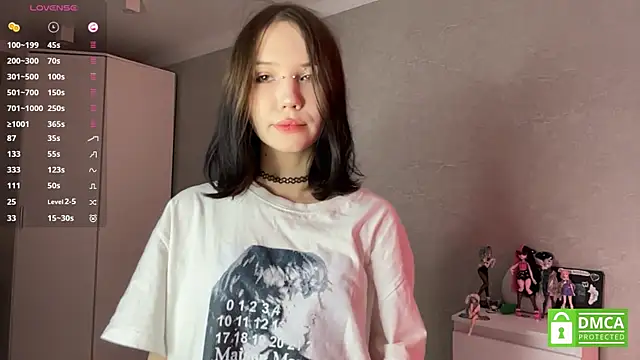 AmeliaMiotii online show from May 2, 11:04 am