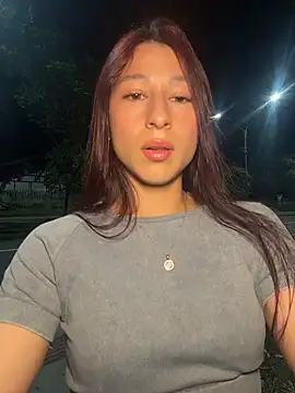 Debby ryann online show from April 3, 5:14 am