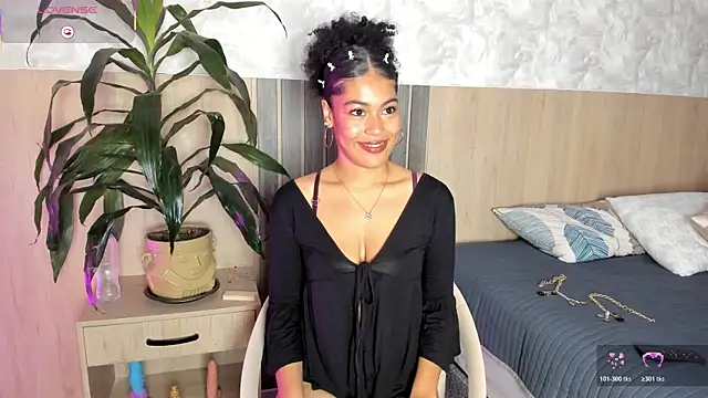 baddie delaylaa online show from April 4, 6:25 pm