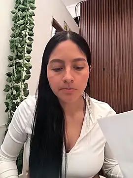 SophiaCastro09  online show from May 22, 3:43 pm