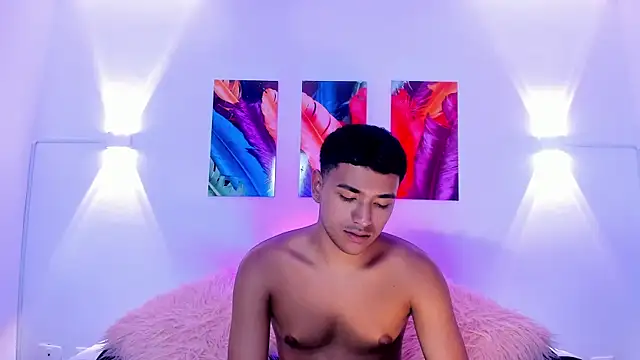 Snapshot of SeanStonee chatting on May 4, 6:55 pm SeanStonee online show from May 4, 6:55 pm