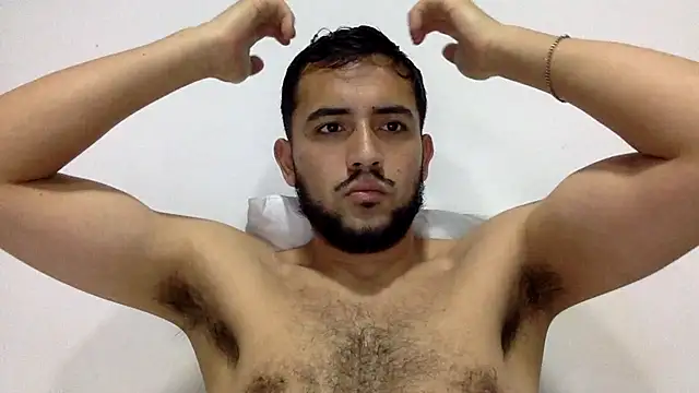Snapshot of derek_smiith chatting on May 22, 2:31 am derek smiith online show from May 22, 2:31 am