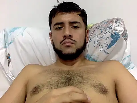 Snapshot of derek_smiith chatting on March 28, 12:11 am derek smiith online show from March 28, 12:11 am