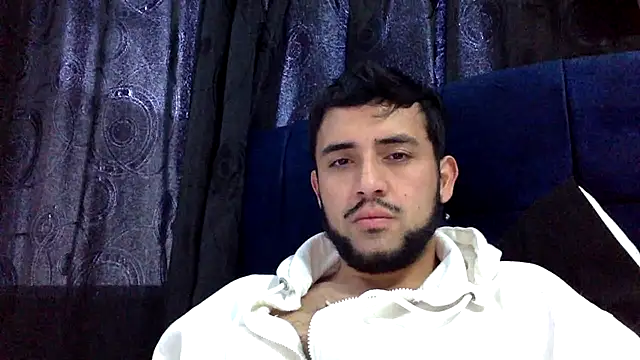 Snapshot of derek_smiith chatting on June 10, 10:00 pm derek smiith online show from June 10, 10:00 pm
