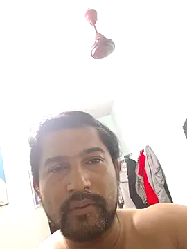 varun2184 online show from April 4, 6:03 pm