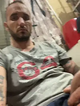 pezol9193 online show from March 30, 11:39 pm