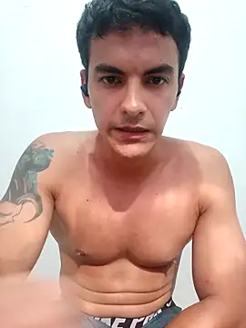 Heartsarm online show from March 31, 8:44 pm