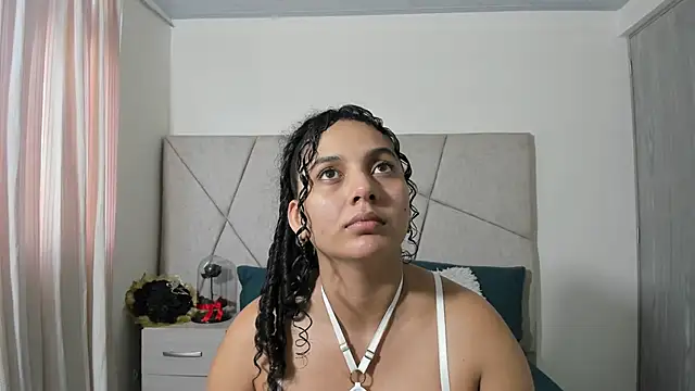 VeraBellucci online show from April 9, 11:27 am