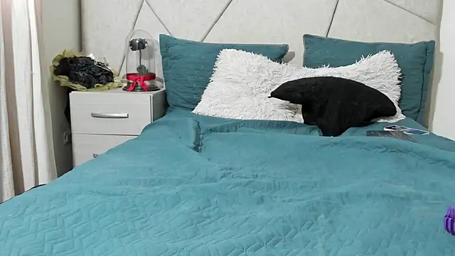 Snapshot of VeraBellucci chatting on June 24, 11:09 am VeraBellucci online show from June 24, 11:09 am