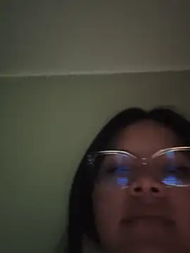 Snapshot of Katt__ chatting on June 17, 8:36 am Katt online show from June 17, 8:36 am