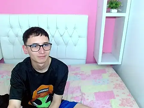 23alana online show from April 16, 3:29 am