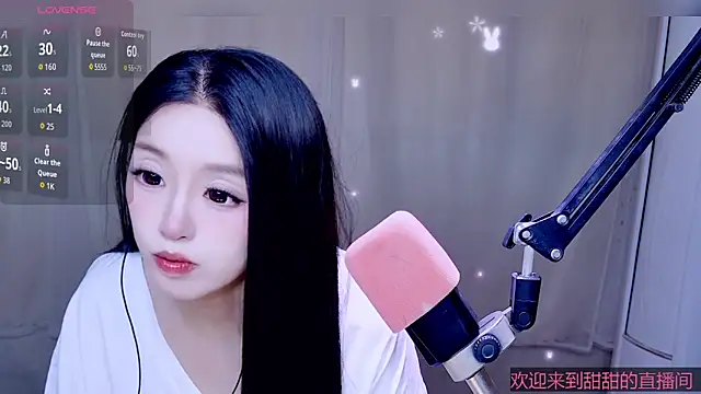 Cuviee online show from May 3, 5:12 am