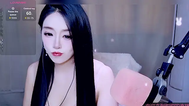 Cuviee online show from April 14, 6:51 am