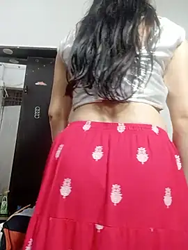 Sexyy Bhabhi 143 online show from July 4, 11:31 pm