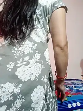 Sexyy Bhabhi 143 online show from July 12, 10:27 am
