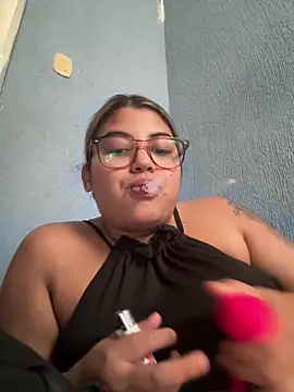 C1N09 online show from June 2, 5:24 pm