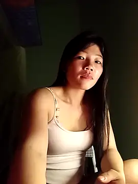 -Quyny- online show from April 15, 8:53 pm