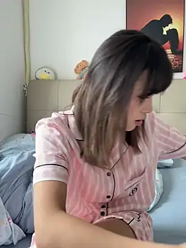 Meow 827 online show from May 16, 8:24 am