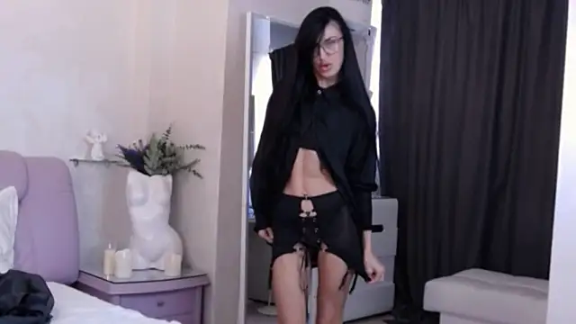 AriannaCruise online show from May 16, 4:11 am