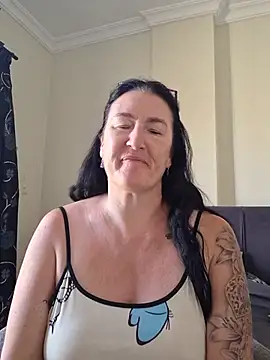 Flirty Siennax online show from July 25, 7:27 am