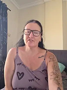 Flirty Siennax online show from June 26, 8:20 am