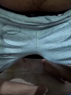 sweetcock180 online show from March 28, 9:10 am