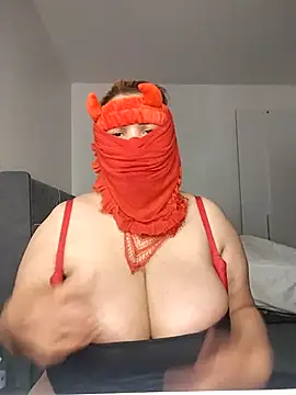 nonomay online show from April 13, 9:02 am