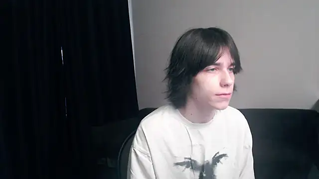 Snapshot of mason_silver chatting on April 21, 6:42 am mason silver online show from April 21, 6:42 am