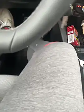 Neo60682 online show from March 28, 8:15 am