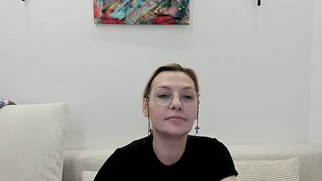 OeigesMik online show from March 30, 10:17 am