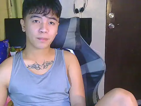 Untouchable Bromancexxx online show from May 2, 9:36 am