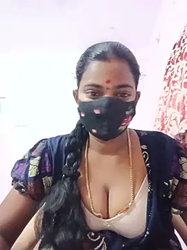 Snapshot of tamilratchasii chatting on July 6, 4:09 pm tamilratchasii online show from July 6, 4:09 pm