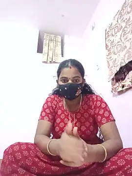 Snapshot of tamilratchasii chatting on June 5, 1:17 pm tamilratchasii online show from June 5, 1:17 pm