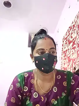 Snapshot of tamilratchasii chatting on June 2, 4:29 pm tamilratchasii online show from June 2, 4:29 pm