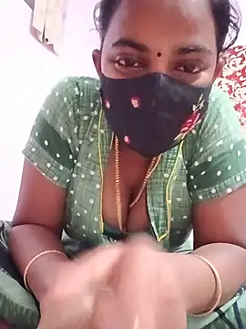 Snapshot of tamilratchasii chatting on July 11, 7:19 am tamilratchasii online show from July 11, 7:19 am