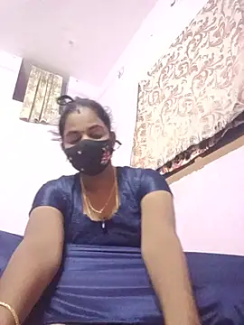 Snapshot of tamilratchasii chatting on June 4, 6:12 pm tamilratchasii online show from June 4, 6:12 pm
