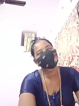 Snapshot of tamilratchasii chatting on May 22, 4:38 pm tamilratchasii online show from May 22, 4:38 pm