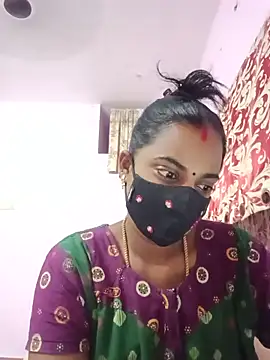 Snapshot of tamilratchasii chatting on June 20, 4:23 pm tamilratchasii online show from June 20, 4:23 pm