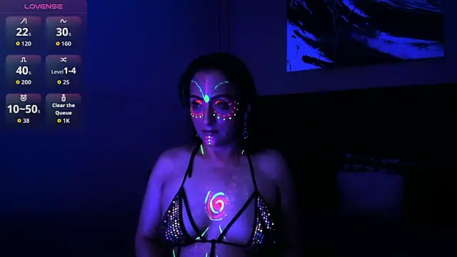 evazul online show from May 30, 5:36 am