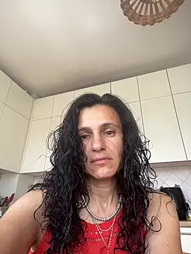 Snapshot of StellaMia263 chatting on July 6, 8:32 am StellaMia263 online show from July 6, 8:32 am