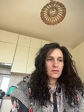 Snapshot of StellaMia263 chatting on May 6, 6:50 am StellaMia263 online show from May 6, 6:50 am